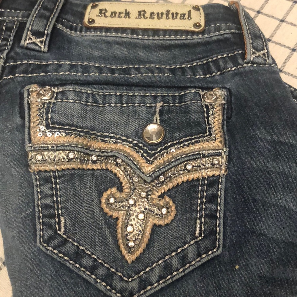 Rock Revival Straight Leg Jeans